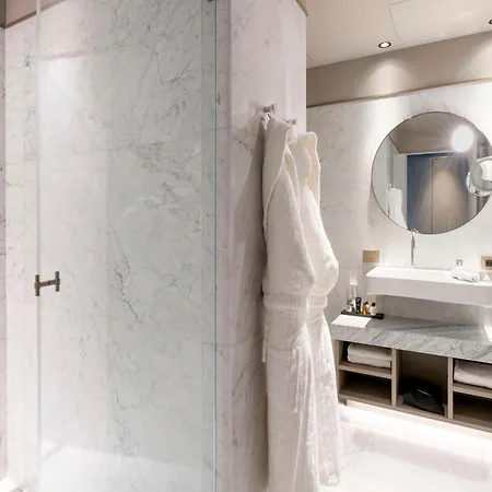 Hotell Radisson Collection Hotel, Antica