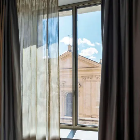 Radisson Collection Hotel, Antica Rom
