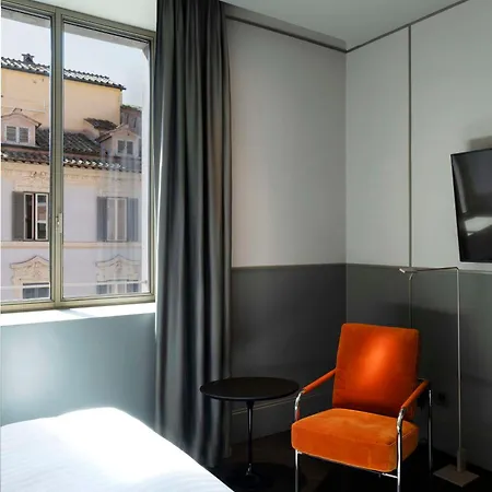 Radisson Collection Hotel, Antica Hotell 5*