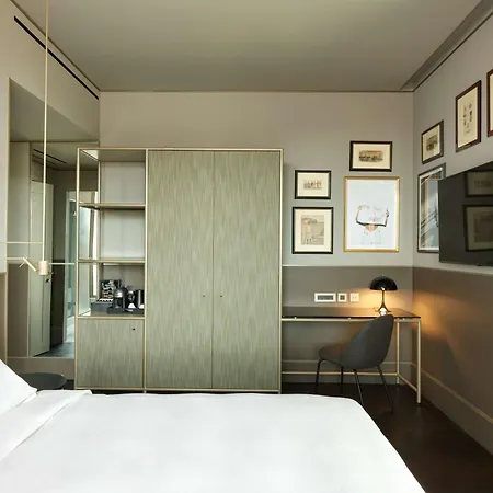 Hotell Radisson Collection Hotel, Antica