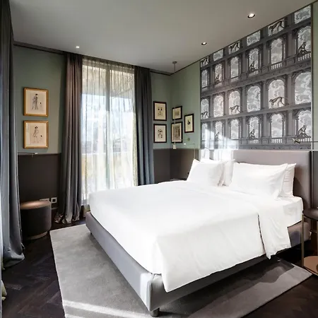 Radisson Collection Hotel, Antica Hotell Rom
