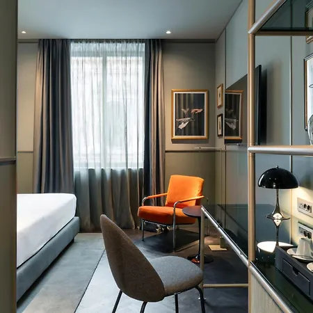 Radisson Collection Hotel, Antica Hotell